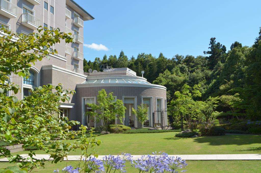 Okura Akademia Park Hotel Kisarazu Exterior photo